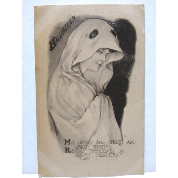 Halloween Postcard May L Farini Gothic Women In Cape Ghost Costume Spooks 1911 - Picture 1 of 3